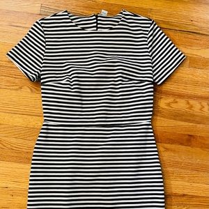 Black and White Old Navy tshirt dress